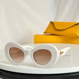 Picture of Loewe Sunglasses _SKUfw56787616fw